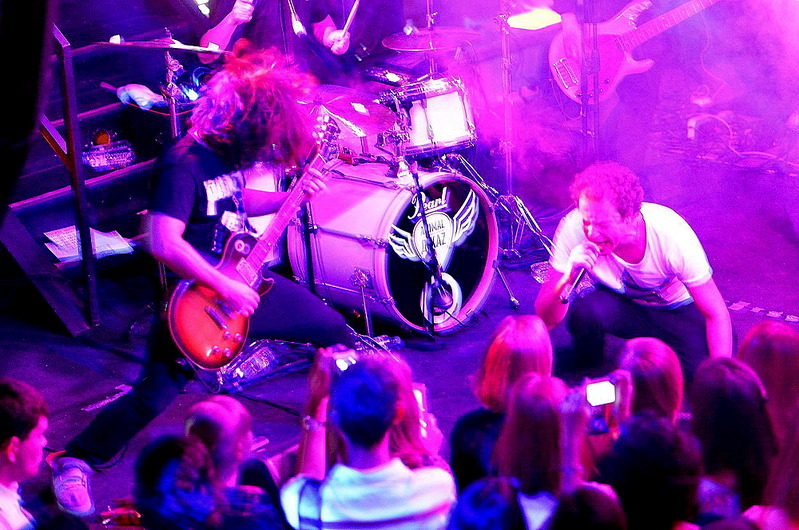 click for enlarge 1000 X 663 254.2 Kb picture