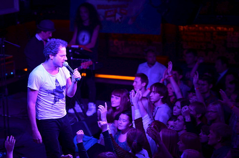 click for enlarge 1000 X 663 131.9 Kb picture