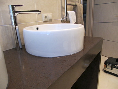 click for enlarge 1920 X 1440 497.5 Kb picture