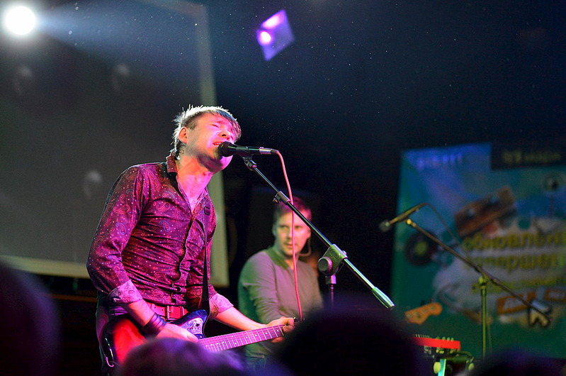 click for enlarge 1000 X 663 149.3 Kb picture