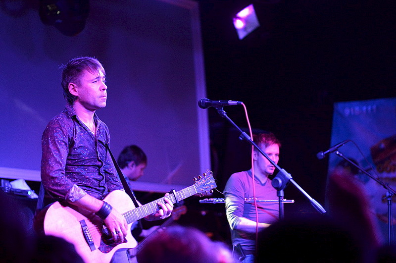 click for enlarge 1000 X 664 148.5 Kb picture