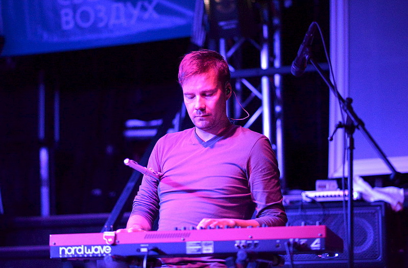 click for enlarge 1000 X 658 161.8 Kb picture