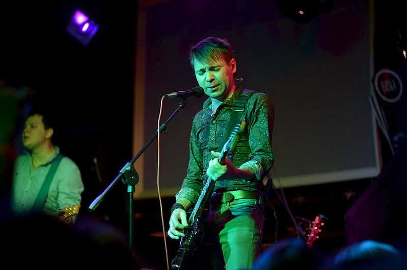 click for enlarge 1000 X 662 114.3 Kb picture