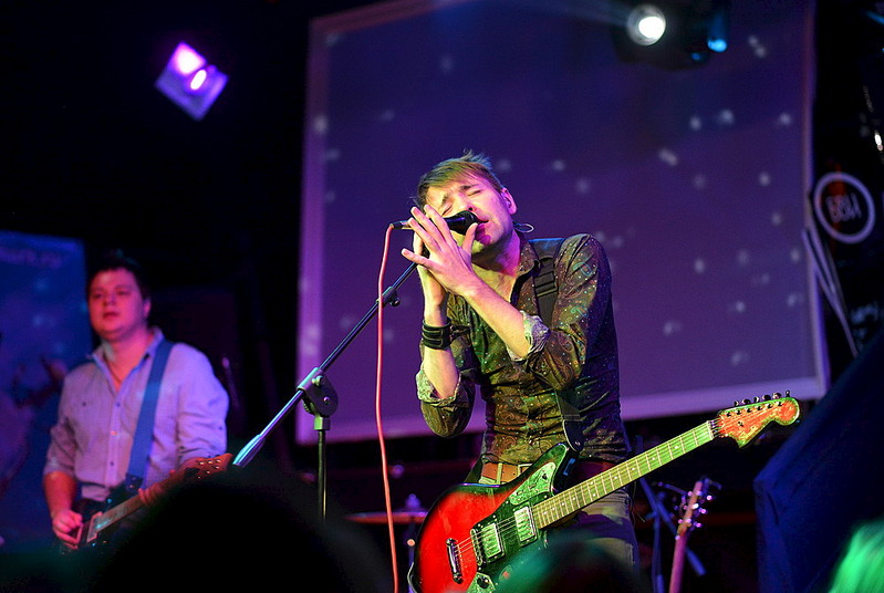 click for enlarge 1000 X 671 145.9 Kb picture