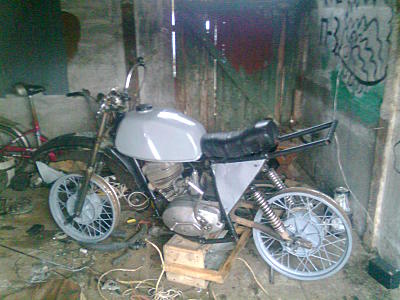 click for enlarge 1600 X 1200 290.0 Kb picture