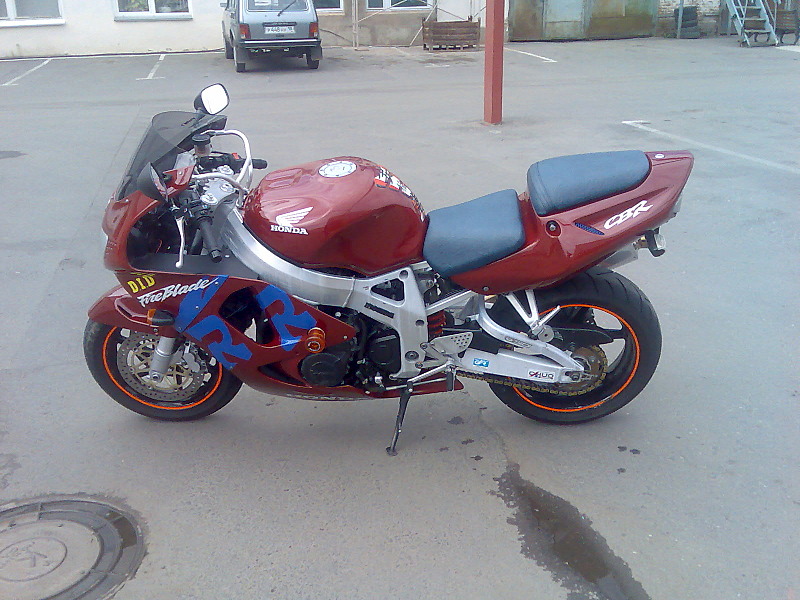 click for enlarge 1600 X 1200 405.7 Kb picture