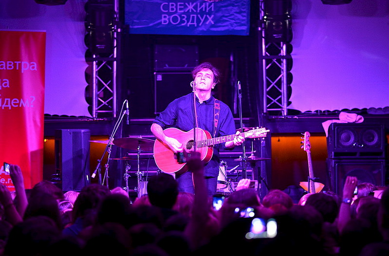 click for enlarge 1000 X 658 171.2 Kb picture