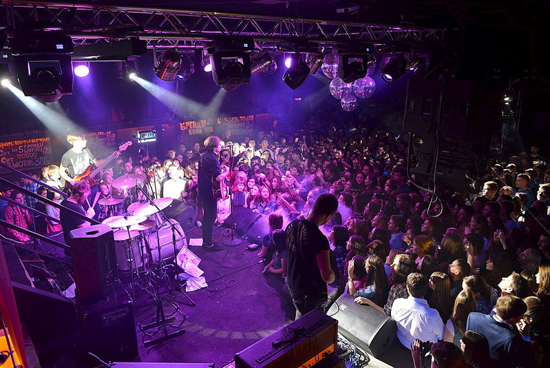 click for enlarge 1000 X 668 246.0 Kb picture