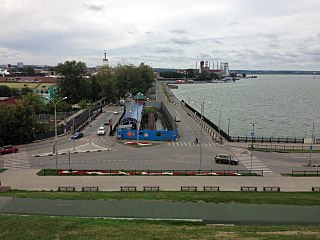 click for enlarge 1280 X 960 229.3 Kb picture