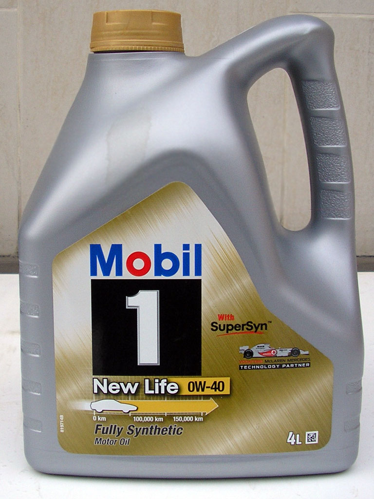 Масло мобил производитель. Mobil 1 New Life 0w-40 в Туарег. Mobil 1 0w40 Porsche. Mobil 1 New Life 0w-40. Mobil 1 New Life 5w30.