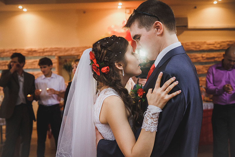 click for enlarge 1920 X 1280 594.9 Kb picture