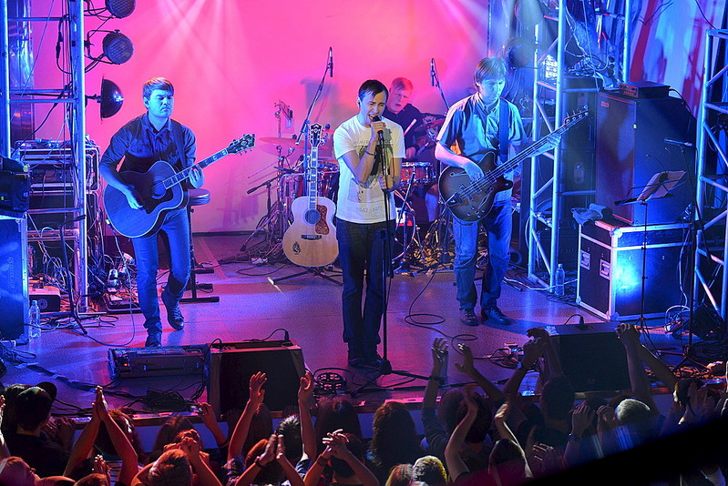 click for enlarge 1000 X 668 270.7 Kb picture