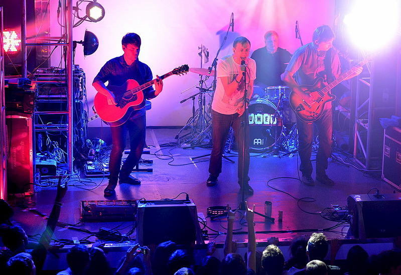 click for enlarge 1000 X 686 238.3 Kb picture