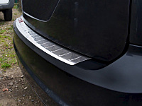 click for enlarge 400 X 300 35.5 Kb picture