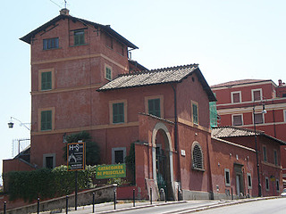click for enlarge 400 X 300 38.7 Kb picture