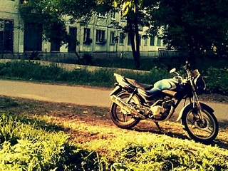 800 X 600 219.0 Kb 800 X 600  99.3 Kb yamaha ybr