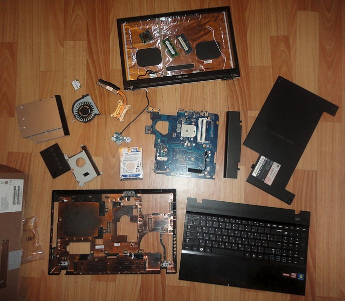 1920 X 1671 237.9 Kb  Samsung 305v5a-a01