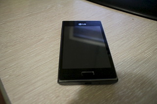 1920 X 1280 409.2 Kb ������ LG L5