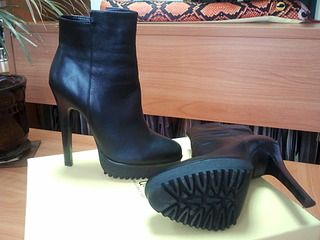 1920 X 1440 475.2 Kb 1920 X 1440 362.0 Kb    35