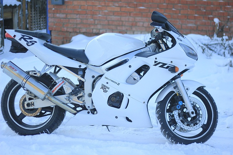 1920 X 1280 438.7 Kb  yamaha r6