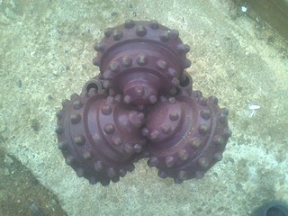 1920 X 1440 592.5 Kb 1920 X 1440 552.0 Kb    ()