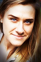 682 X 1024 107.5 Kb 1280 X 853 153.0 Kb 682 X 1024  71.1 Kb 1280 X 853 125.3 Kb      !