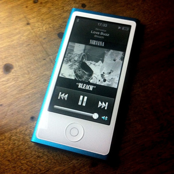 800 X 800 237.9 Kb  iPod nano 7g (), , 4000 .