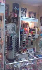 1920 X 3210 631.0 Kb 1920 X 3210 657.0 Kb Продам раскрученную торг. точку, бижутерия и игрушки (фото)