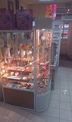 1920 X 3210 506.4 Kb   . ,    ()