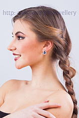 1333 X 2000 282.8 Kb 1333 X 2000 249.9 Kb    Swarovski,  !