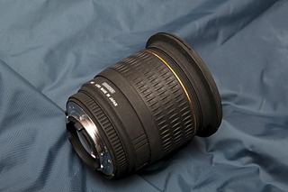 1920 X 1280 570.5 Kb  sigma af 20 mm f/1.8 ex dg aspherical rf  nikon(d)