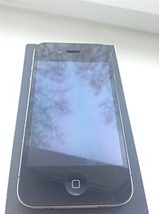 1920 X 2570 801.0 Kb 1920 X 2570 772.1 Kb  iPhone 4 8gb 8500