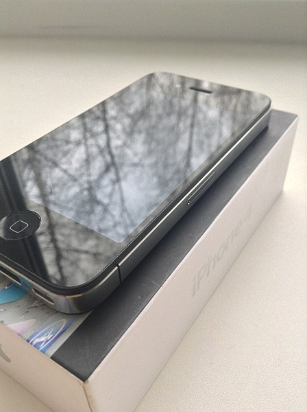 1920 X 2570 836.7 Kb iPhone 4 16gb ,FoTo