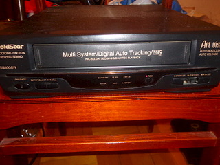 1920 X 1440 521.6 Kb   