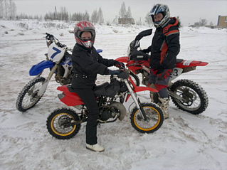 908 X 680  93.5 Kb   ,  ?