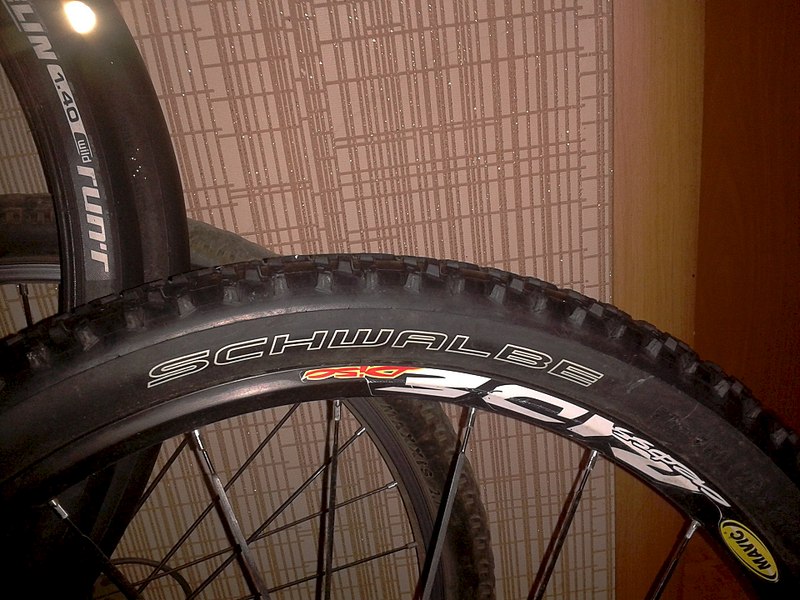 1920 X 1440 455.3 Kb 1920 X 1440 391.5 Kb 1920 X 1440 402.5 Kb     Schwalbe Smart Sam