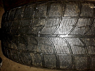 1920 X 1440 969.0 Kb   blizak 205/65R15 2 .