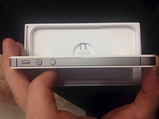 1920 X 1440 351.8 Kb 1920 X 1440 359.2 Kb 1920 X 1440 388.3 Kb iPhone 4S 16GB White