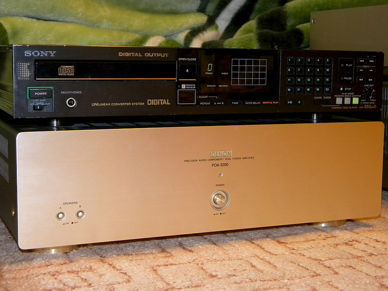 1920 X 1440 576.4 Kb  Sony 553 ESD