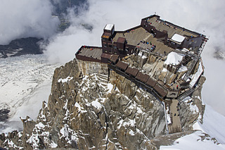 1500 X 1000 585.4 Kb 1280 X 853 889.1 Kb   ? (    )