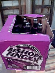 240 X 320 21.2 Kb (18+)   .    -  'Izh-beer'