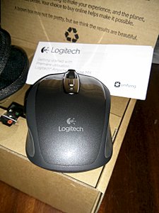 1920 X 2560 544.5 Kb 1920 X 2560 657.1 Kb    Logitech Anywhere Mouse MX, !