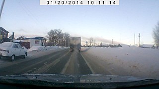 1280 X 720 64.4 Kb 1280 X 720 49.4 Kb Фотографии заброшенных авто.