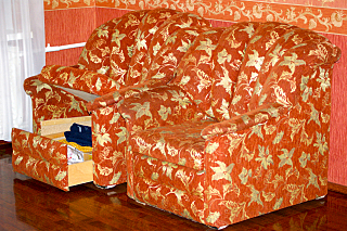 1280 X 852 225.5 Kb 1280 X 852 237.5 Kb      