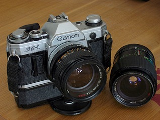 964 X 726 678.9 Kb  Canon AE-1 + SSC Canon 50mm f1.4 + MC samyang 35-70mm f3.5-4.5