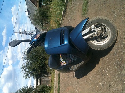 1920 X 1440 740.6 Kb  honda lead 90 -  