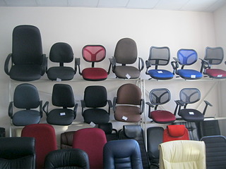 1920 X 1440 435.0 Kb 1920 X 1440 499.3 Kb 1920 X 1440 351.5 Kb 1920 X 1440 495.2 Kb В наличии офисные кресла, для руководителей, стулья. Мебель на заказ. ФОТО