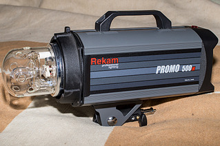 1920 X 1276 273.0 Kb Sony SLT-A57 Kit 18-55mm, Sigma 50/2.8 af,   REKAM Promo 500M 