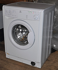 1843 X 2242 617.3 Kb   Indesit WIA 80 (csi)