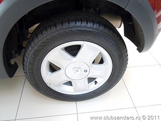 560 X 420 49.6 Kb .    Sandero Stepway